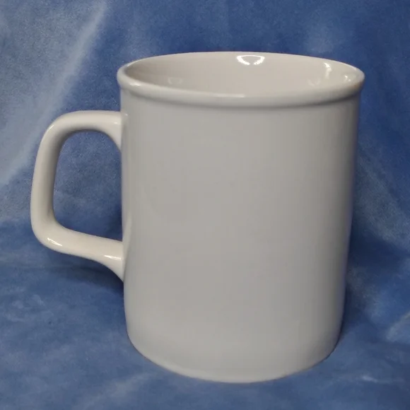 Vintage 1978 Enesco Garfield Bah Humbug Christmas 11oz White Ceramic Mug - Picture 4 of 8